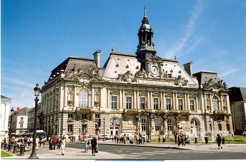 Appartement LA COUPOLE Tours Exterior foto